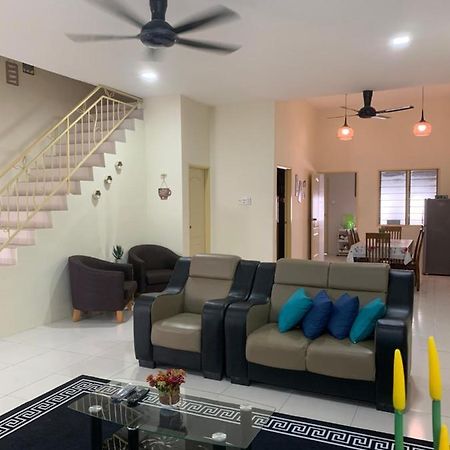 Zillqayyim Homestay Seri Iskandar Exterior photo